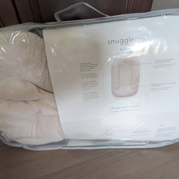 Snuggle Me Toddler Lounger - Picture 2 of 3